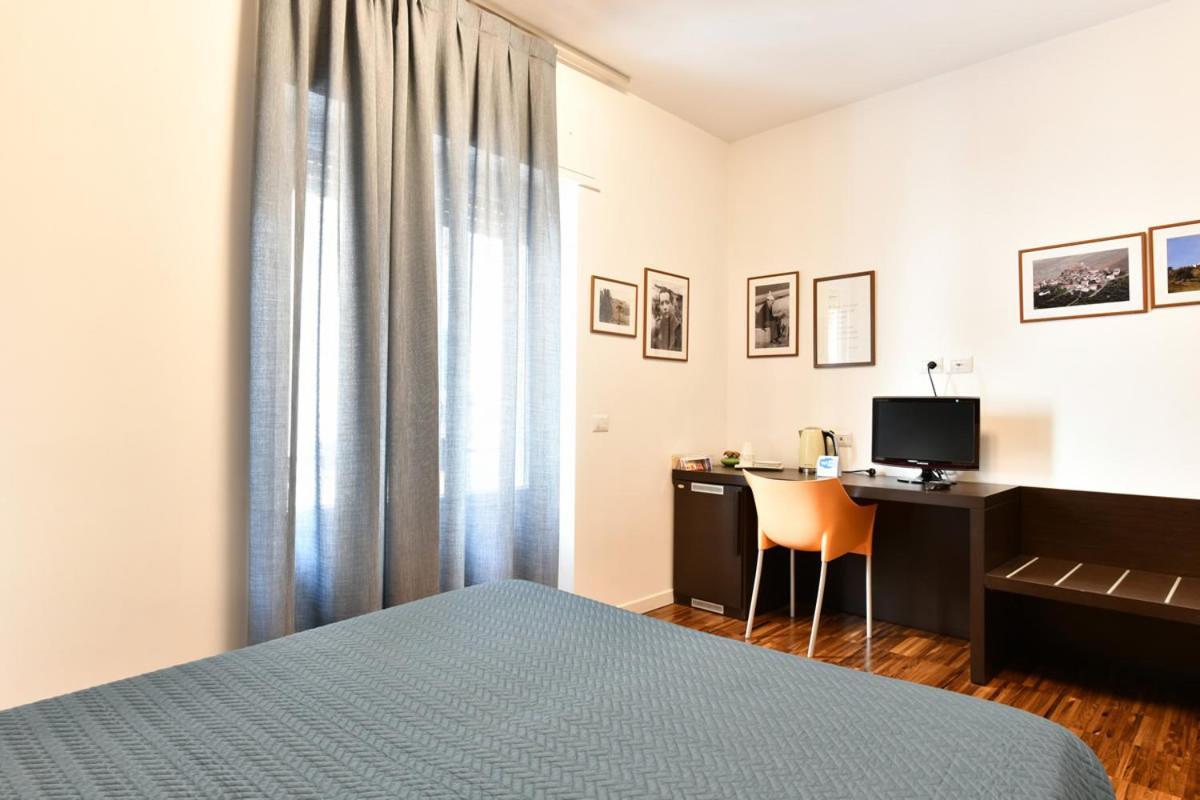 ホテル B＆B ドナ エレオノーラ マテーラ エクステリア 写真